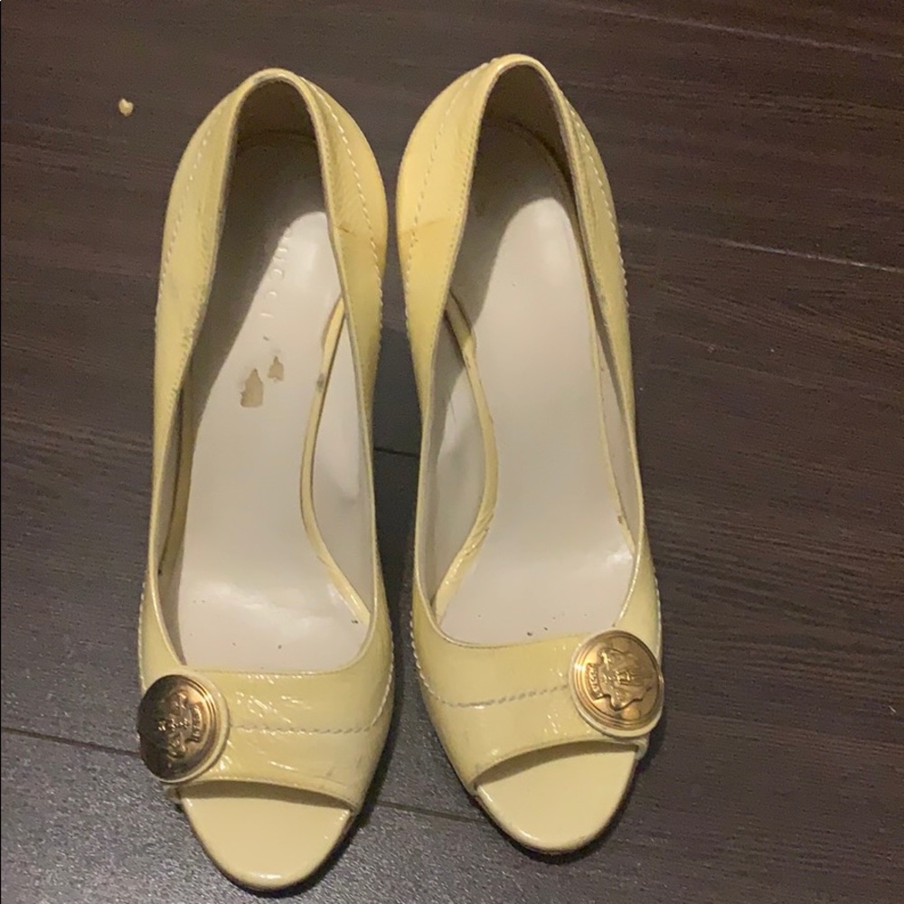Authentic Gucci peep toe heels